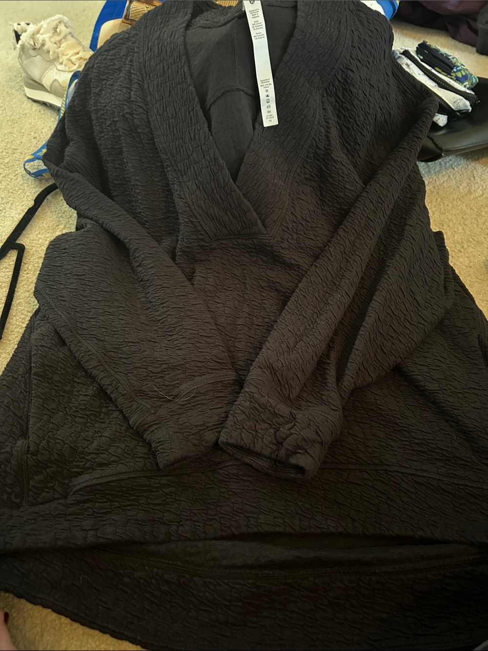 Lululemon Black Textured V-Neck Women’s Sweater
